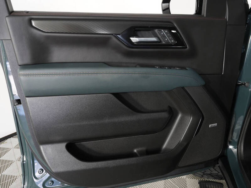 2025 GMC Yukon AT4