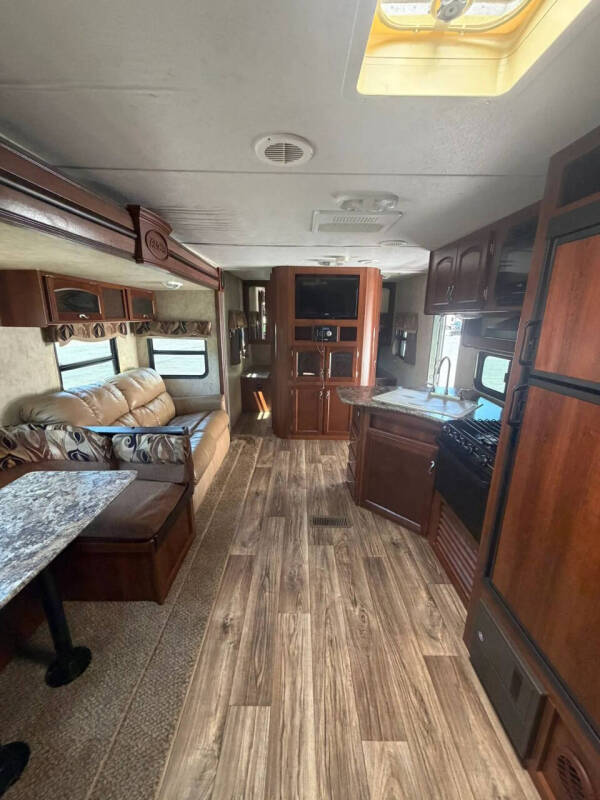 2015 Forest River Tracer 2670BHS