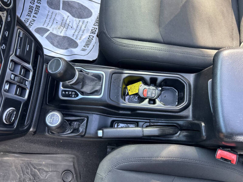 2020 Jeep Gladiator Sport Altitude