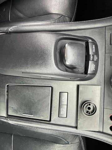 2011 Lexus CT 200h