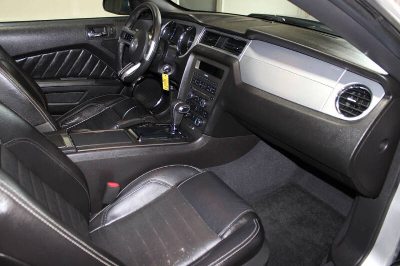 2010 Ford Mustang
