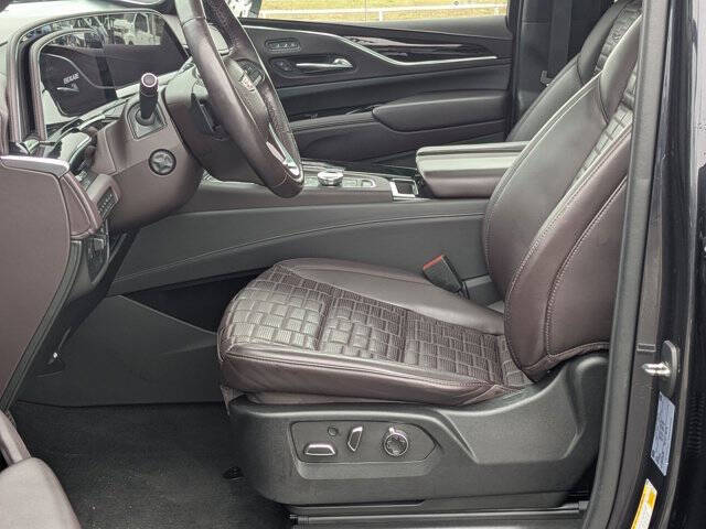 2022 Cadillac Escalade ESV Premium Luxury Platinum