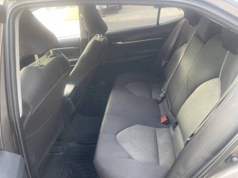 2022 Toyota Camry LE