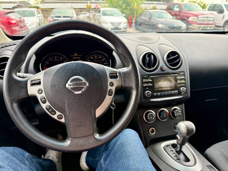 2015 Nissan Rogue Select S