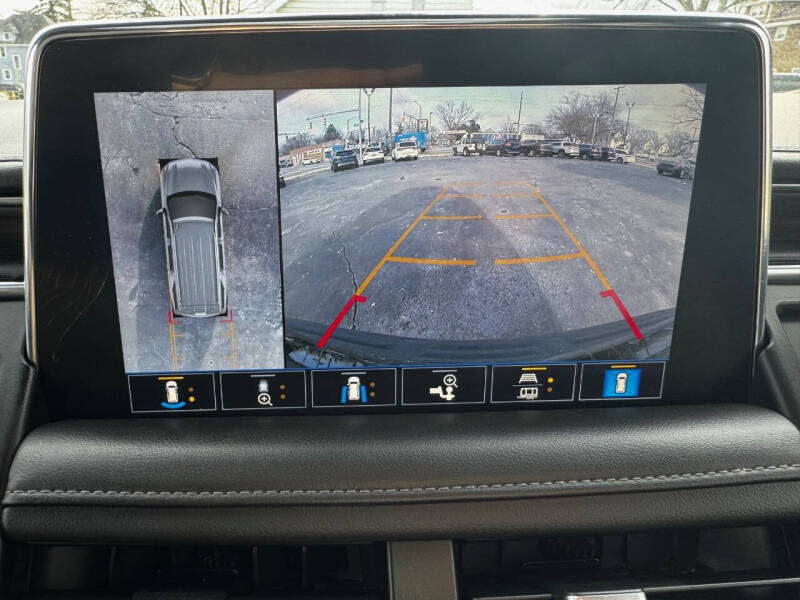 2021 Chevrolet Suburban LT