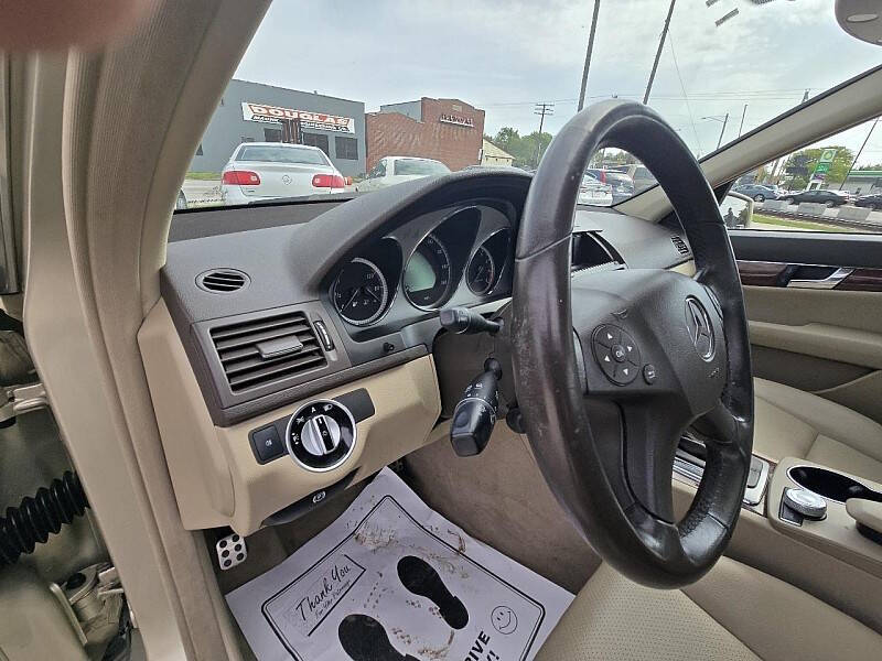 2011 Mercedes-Benz C-Class