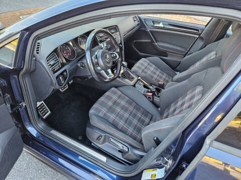 2016 Volkswagen Golf GTI S