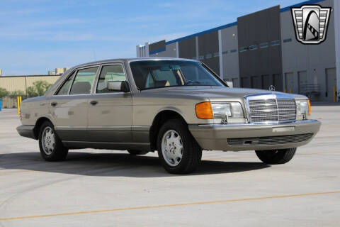 1988 Mercedes-Benz 560-Class 560 SEL