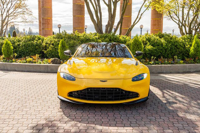 2023 Aston Martin Vantage