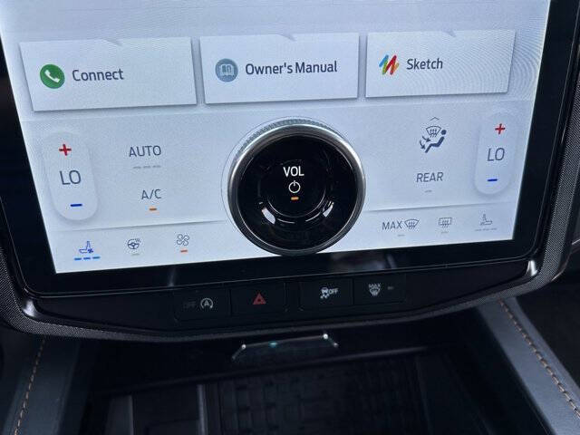 2023 Ford Expedition MAX Platinum