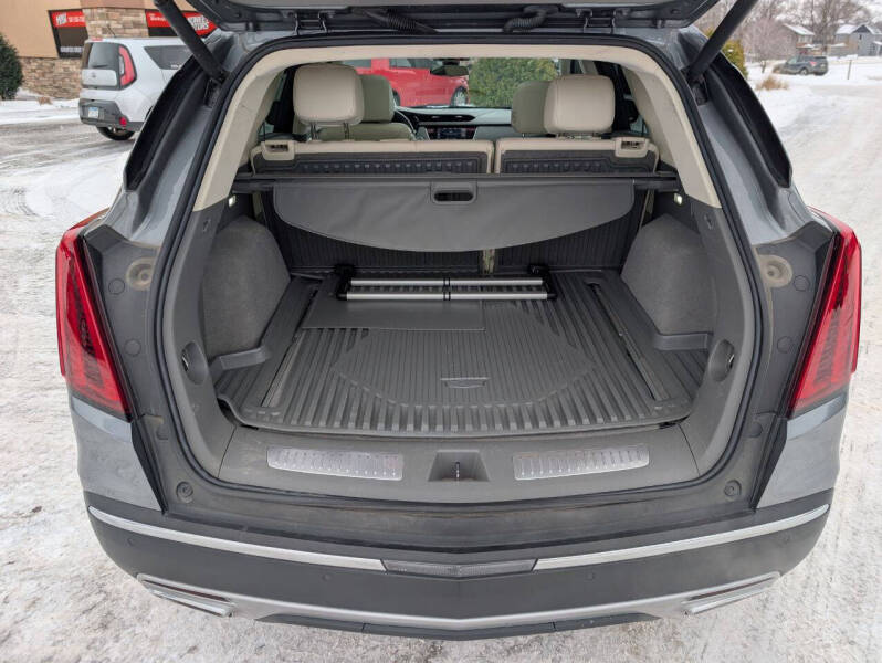 2022 Cadillac XT5 Premium Luxury