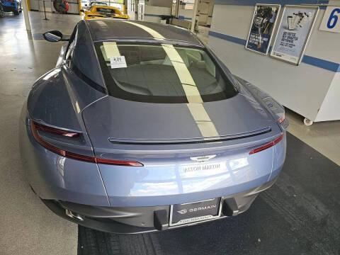 2019 Aston Martin DB11 V8