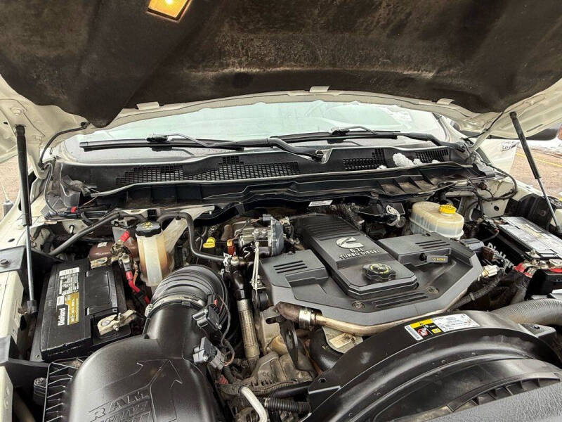 2016 RAM 3500 Laramie