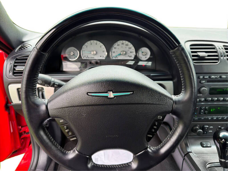 2005 Ford Thunderbird Deluxe