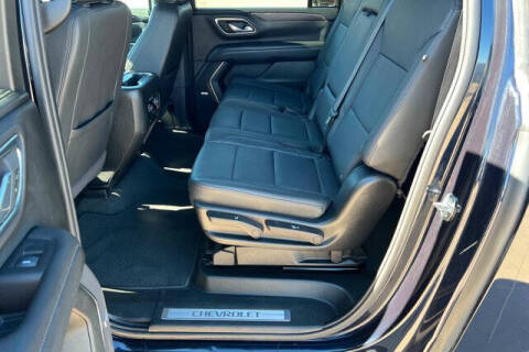 2024 Chevrolet Suburban LT