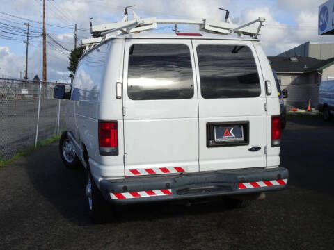 2011 Ford E-Series E-250