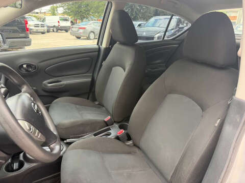 2018 Nissan Versa