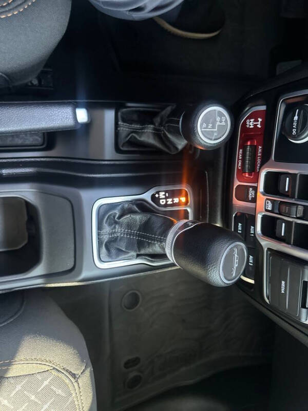 2025 Jeep Gladiator Mojave