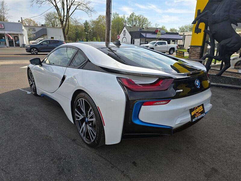 2016 BMW i8