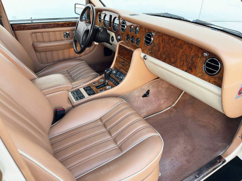 1997 Bentley Brooklands - Photo 43