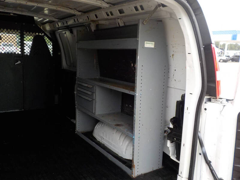 2021 Chevrolet Express 2500