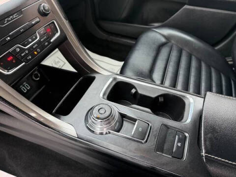 2019 Ford Fusion SEL