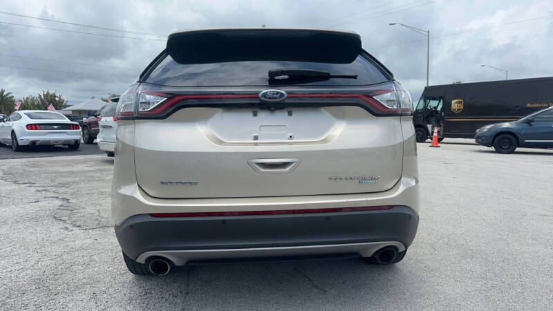 2018 Ford Edge Titanium