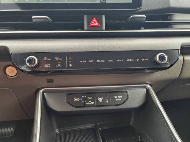 2026 Kia Carnival Hybrid EX