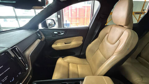 2021 Volvo XC60 Recharge T8 Inscription