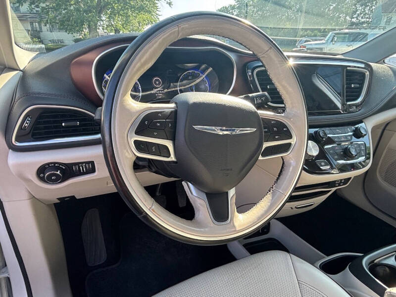 2019 Chrysler Pacifica Limited