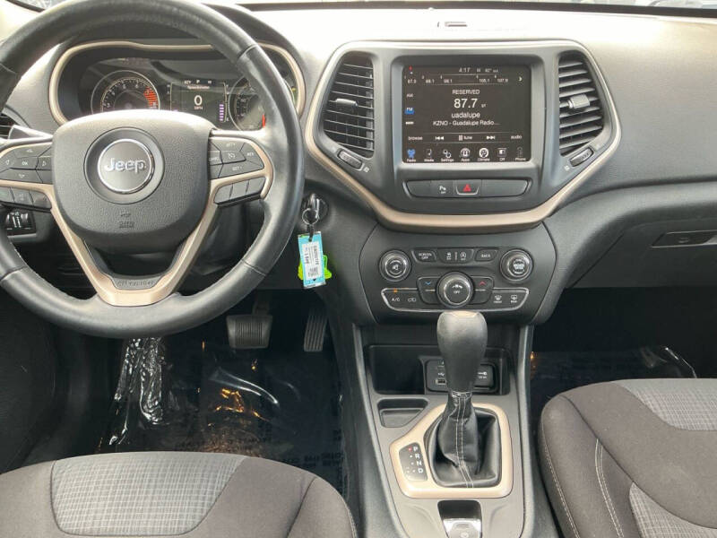2016 Jeep Cherokee Latitude