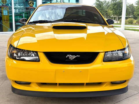 2004 Ford Mustang GT Deluxe