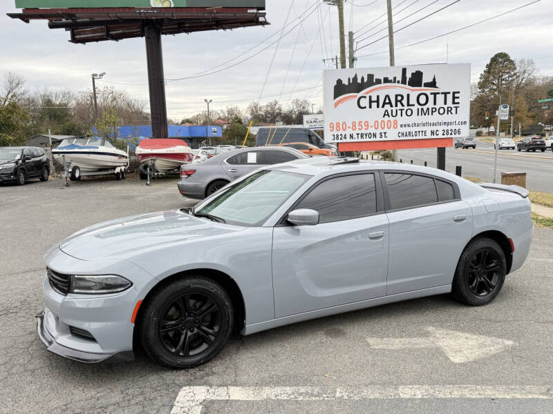 2021 Dodge Charger SXT's photo