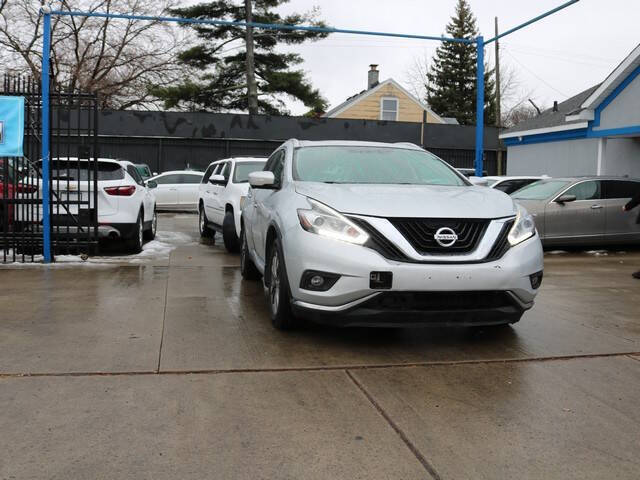 2015 Nissan Murano for sale at F & M AUTO SALES in Detroit MI