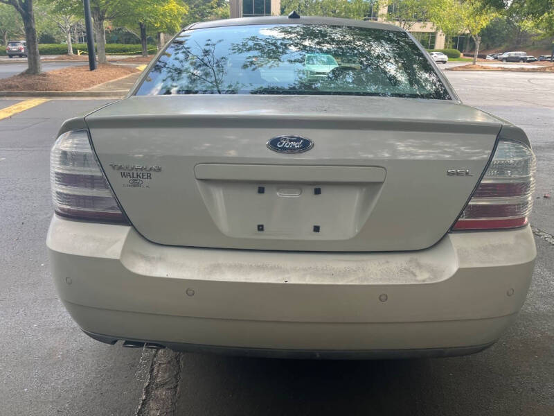 2008 Ford Taurus SEL