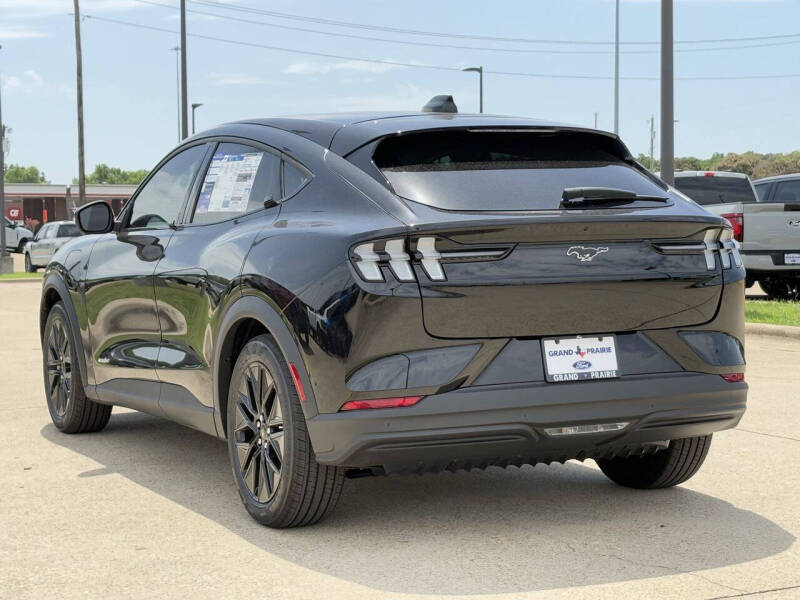 2026 Ford Mustang Mach-E Select