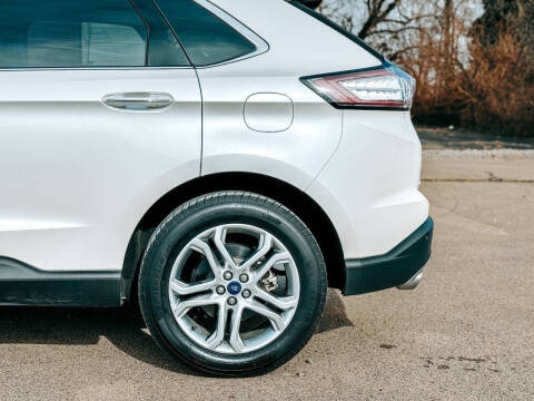2017 Ford Edge Titanium