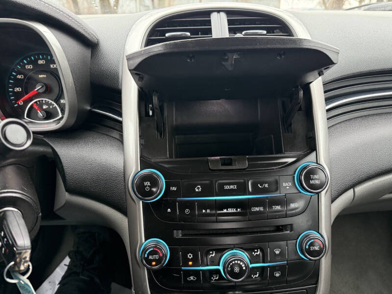 2015 Chevrolet Malibu LT