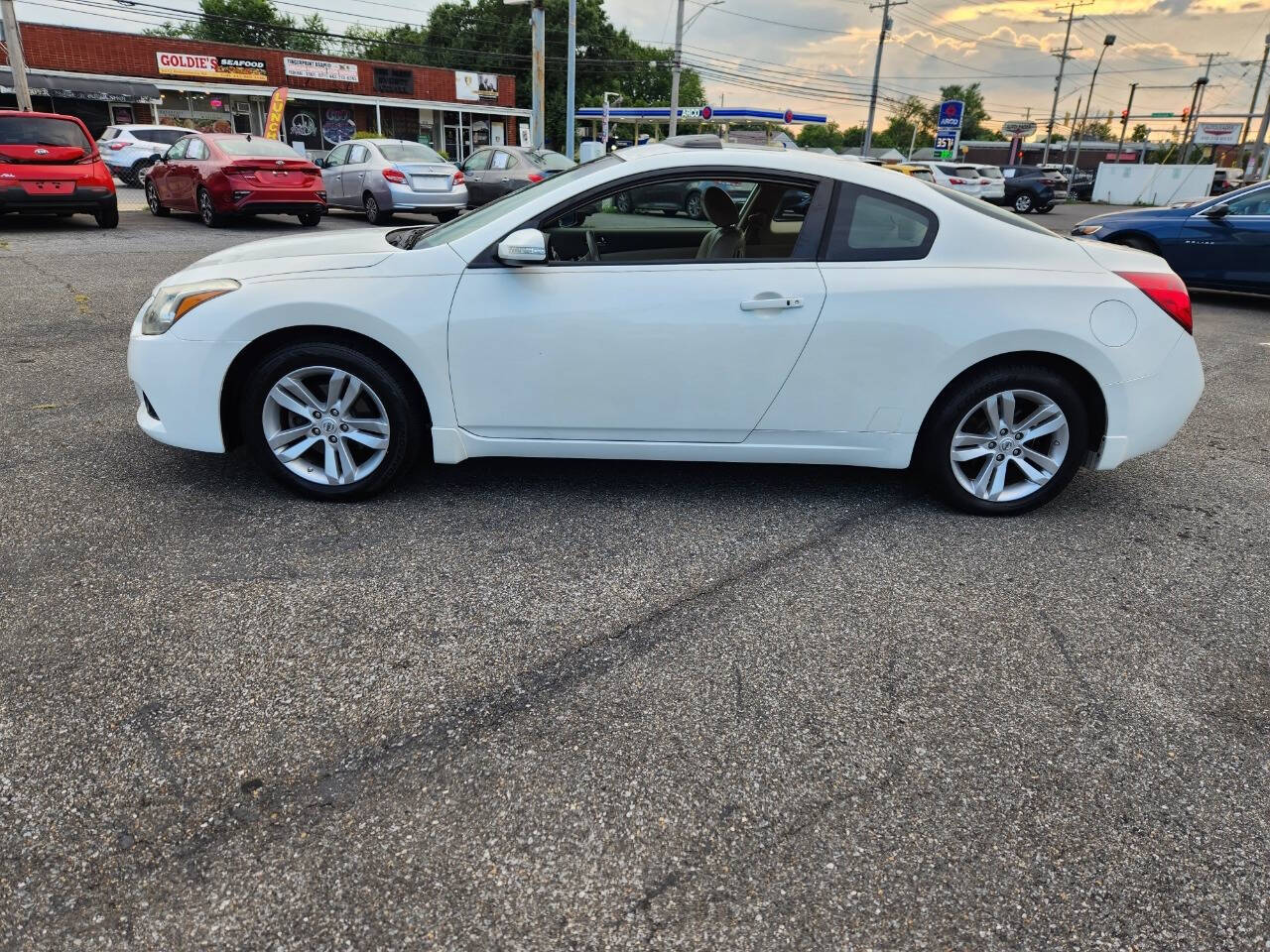 2012 Nissan Altima for sale at Uptown Diplomat Motor Cars in BALTIMORE, MD