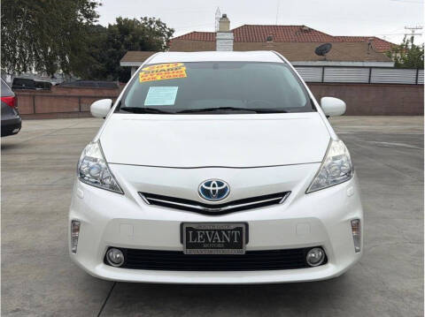 2013 Toyota Prius v