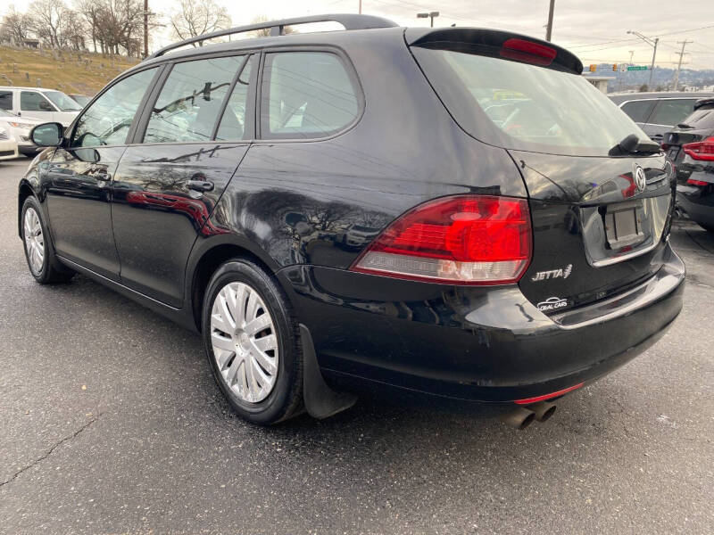 2012 Volkswagen Jetta SportWagen S PZEV