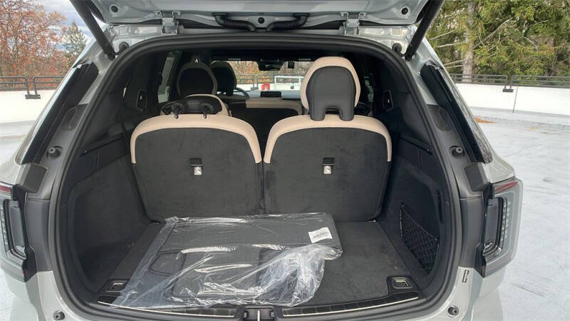 2025 Volvo EX90 Twin Performance Plus 7P