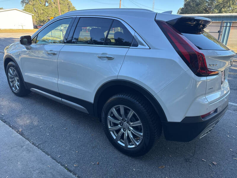 2021 Cadillac XT4 Premium Luxury