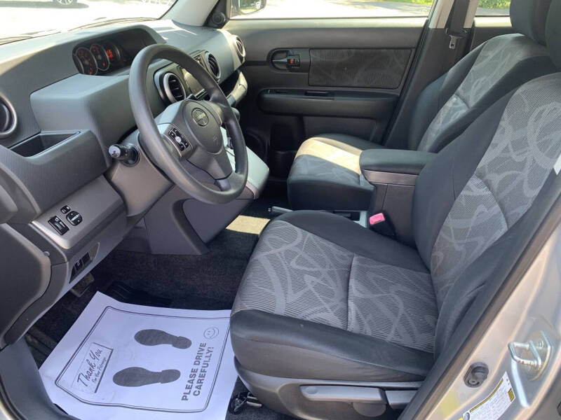 2015 Scion xB
