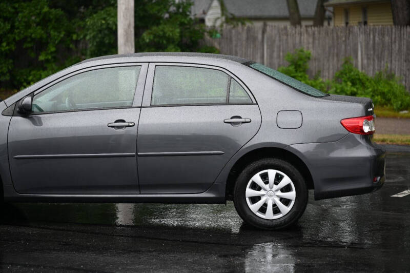 2012 Toyota Corolla LE