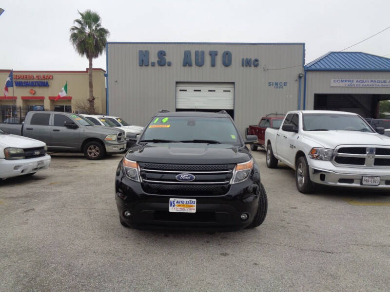 2014 Ford Explorer Limited's photo