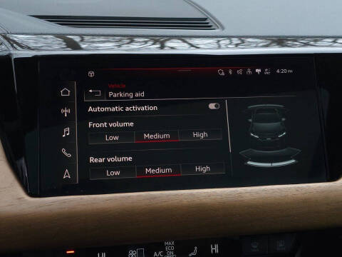 2023 Audi e-tron GT quattro Premium Plus