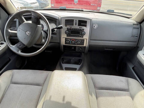 2006 Dodge Dakota SLT