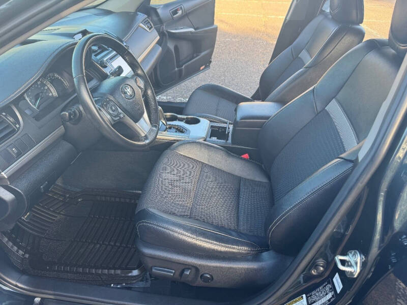 2012 Toyota Camry SE