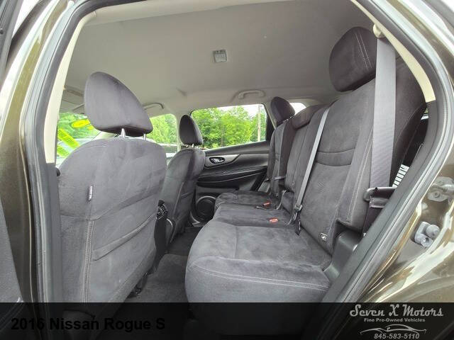 2016 Nissan Rogue S